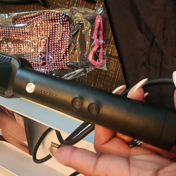 Pink Hair Straightener - Picture 6 of 6